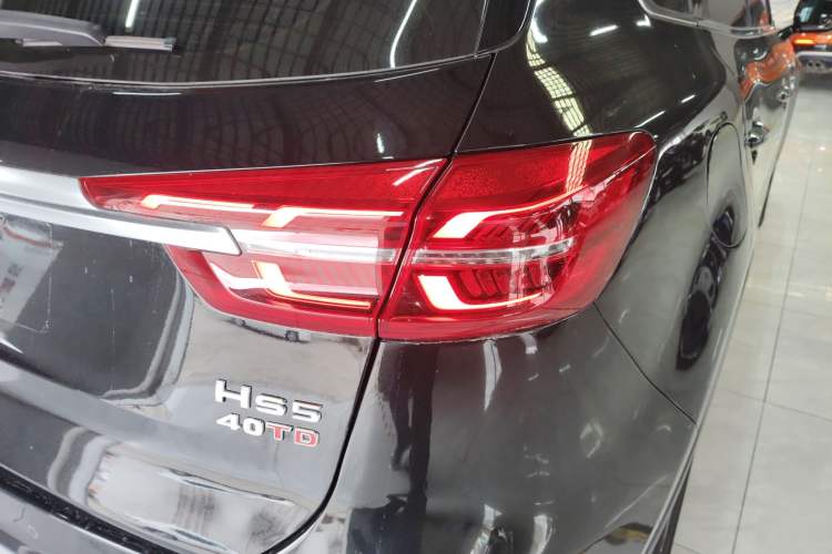 Used Hongqi HS5 2022 Revised Version 2.0T Smart Connect Flagship Edition