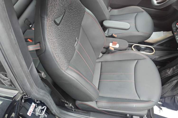 Used MINI Electric MINI COOPER 2024 452km COOPER SE Racing Driver
