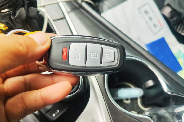 Used Infiniti Q50L 2016 2.0T Comfort Edition
