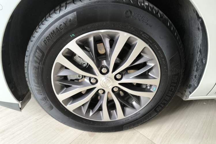 Used Buick GL8 2023 ES Lu Zun Deluxe Model