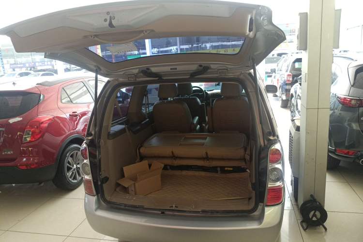 Used Buick GL8 2014 2.4L Classic Edition