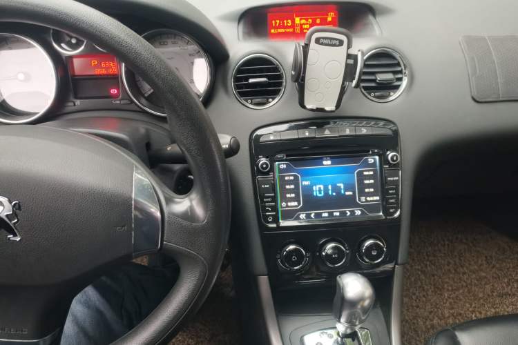 Used Peugeot 408 2013 2.0L Automatic Comfort Edition
