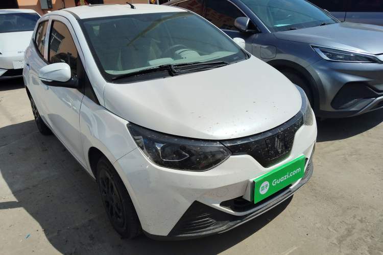 Used JMEV Xiao Qilin 2024 201km Comfort Version Front Right 45 Deg