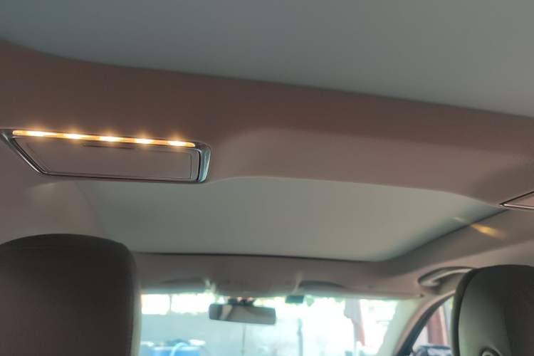 Used Mercedes-Benz E-Class 2023 E 300 L Stylish Model Headliner
