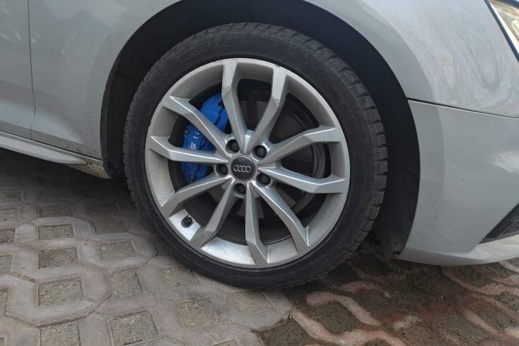 Used Audi A4L 2018 30th Anniversary Edition 40 TFSI Fashion Model