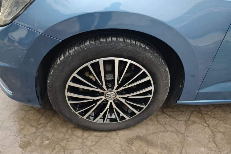 Used Volkswagen Touran 2016 Volkswagen Touran L 280TSI DSG Luxury Edition