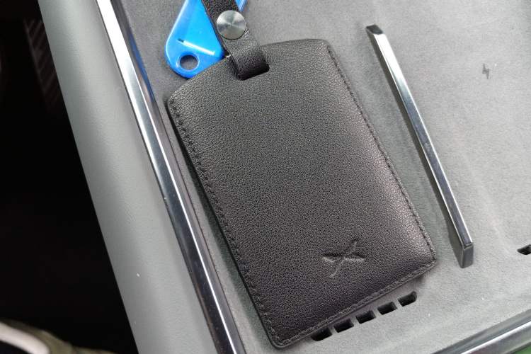 Used XPeng P7 2025 Model—750 All-Wheel-Drive High-Performance Ultra
