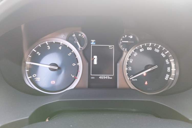 Used Toyota Prado 2018 3.5L Automatic TX-L with Rear-Mounted Spare Tire
