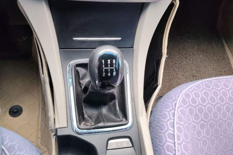 Used Geely Auto Emgrand 2014 Sedan 1.5L Manual Elite Model