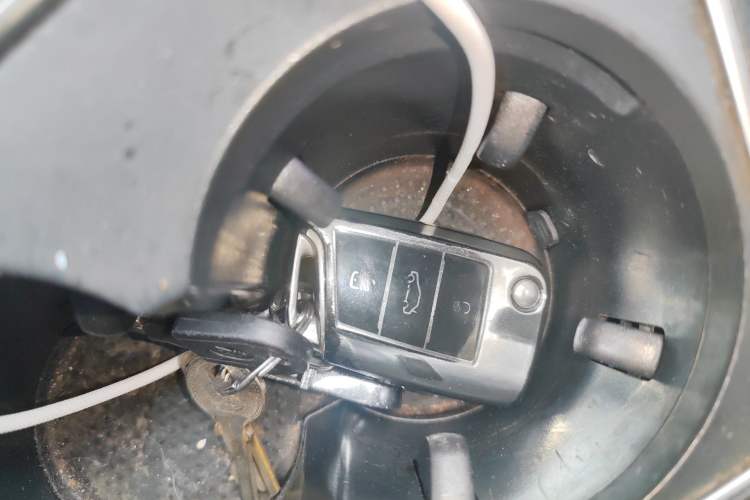 Used Volkswagen Tayron 2020 330TSI Two-Wheel Drive Luxury Connected Pro Edition Vehicle Key