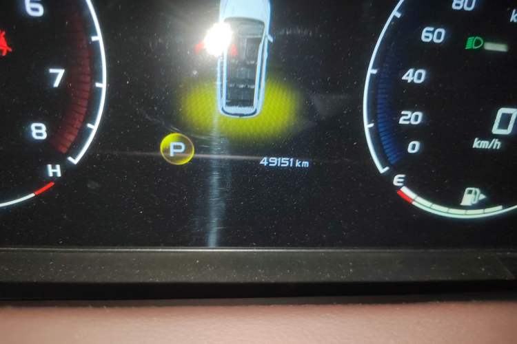 Used Geely Auto Haoyue 2022 1.8TD DCT Luxury 7-Seater Odometer Close Up