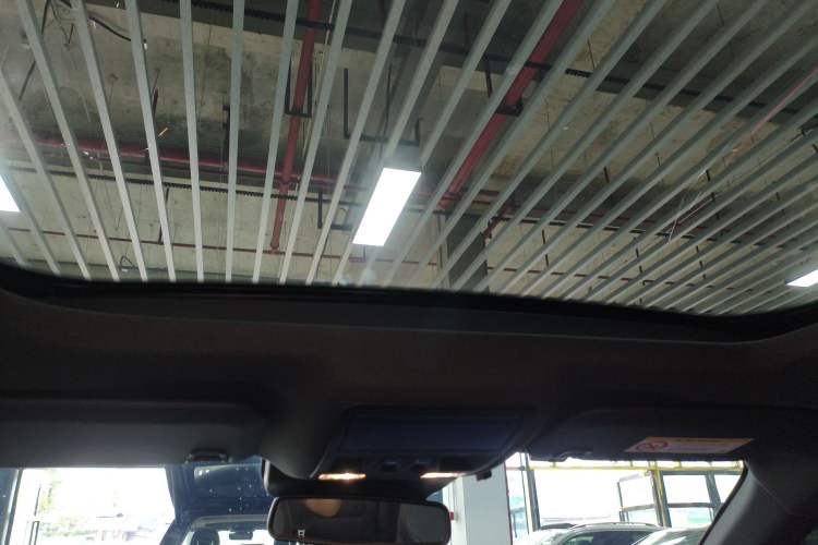 Used Ford Mondeo 2023 EcoBoost 245 Ultimate Model Headliner