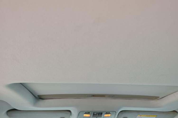 Used Chevrolet Malibu 2014 2.0L Automatic Luxury Edition Headliner