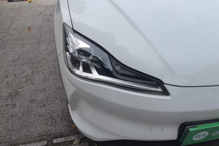 Used NETA V 2021 Long-Range Entertainment Edition Upgrade Model
