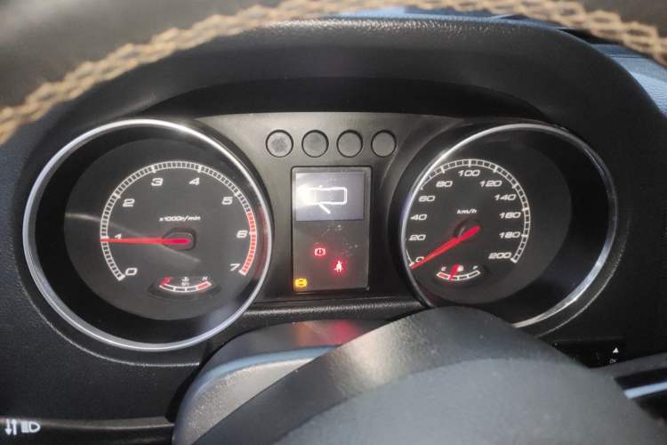 Used BAIC Off-Road BJ40 2016 40L 2.3T Automatic All-Wheel Drive Premium Edition Instrument Cluster