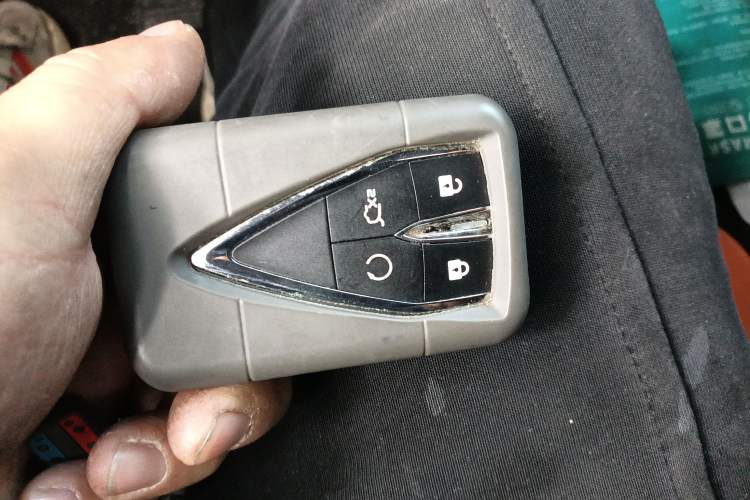 Used CHANGAN UNI-V 2023 1.5T Prestige Model