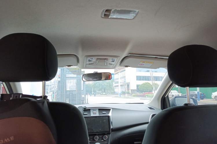 Used Nissan Sylphy 2024 Classic 1.6XE CVT Comfort Edition Headliner