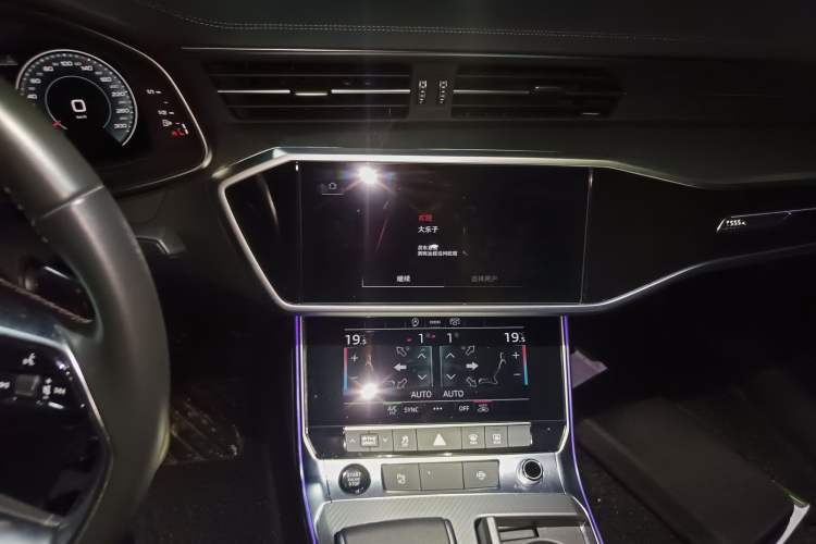 Used Audi A7L 2024 45TFSI S-line Dream-Building Edition Flow Crystal Package