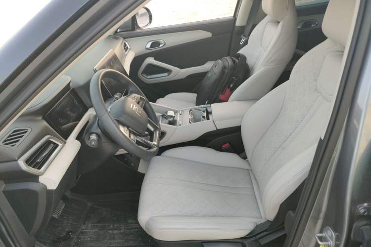 Used BYD Yuan UP 2024 401KM Leading Edition
