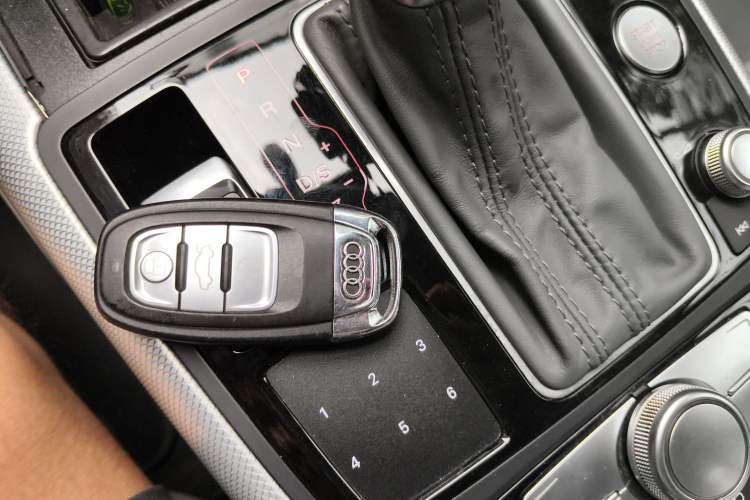 Used Audi A6L 2014 TFSI Comfort Model Vehicle Key