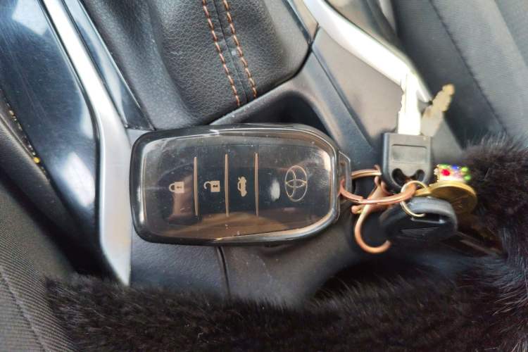 Used Toyota Levin 2022 Dual-Motor 1.8H E-CVT Leading Edition Vehicle Key