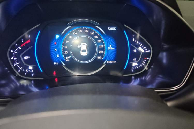 Used Hyundai Lafesta 2019 280TGDi Smart Speed Version China V Standard Odometer Close Up