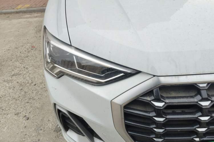 Used Audi Q3 2020 35 TFSI Ambition Dynamic Edition
