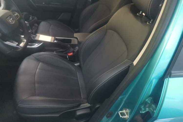 Used Geely Auto Vision X3 2019 Upgraded Model 1.5L Manual Elite Version