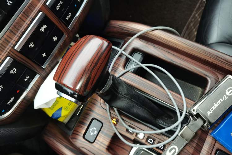 Used GAC Trumpchi GS8 2017 320T Two-Wheel Drive Luxury Smart Connectivity Version (7 Seats)
