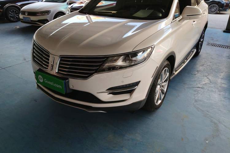 Used Lincoln MKC 2016 2.0T Two-Wheel Drive Luxury Edition
