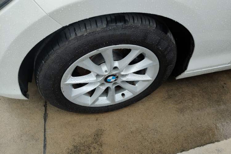 Used BMW 1 Series 2013 Revised 116i Urban Edition Left Front Wheel Hub