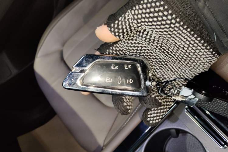 Used Volkswagen Viloran 2023 Revised Version 380TSI Luxury Edition
