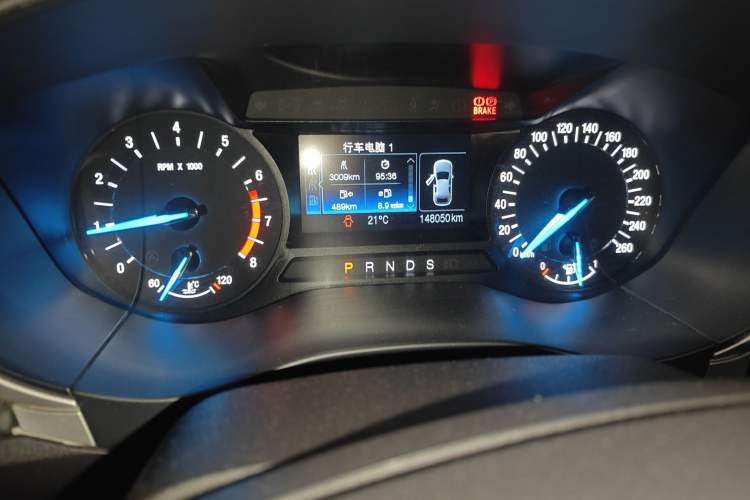 Used Ford Mondeo 2013 1.5L GTDi180 Fashion Edition Odometer Close Up