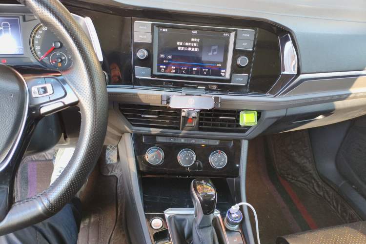 Used Volkswagen Sagitar 2020 280TSI DSG Comfort Version China VI Standard
