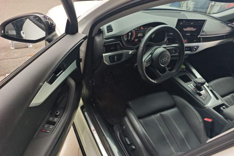 Used Audi A4L 2020 40 TFSI Luxury Dynamic Model Driver Seat