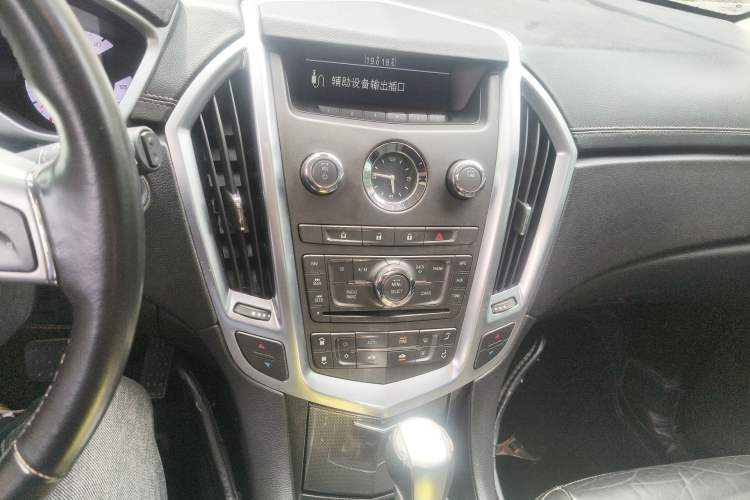 Used Cadillac SRX 2012 3.0L Comfort Model Audio And AC Panel
