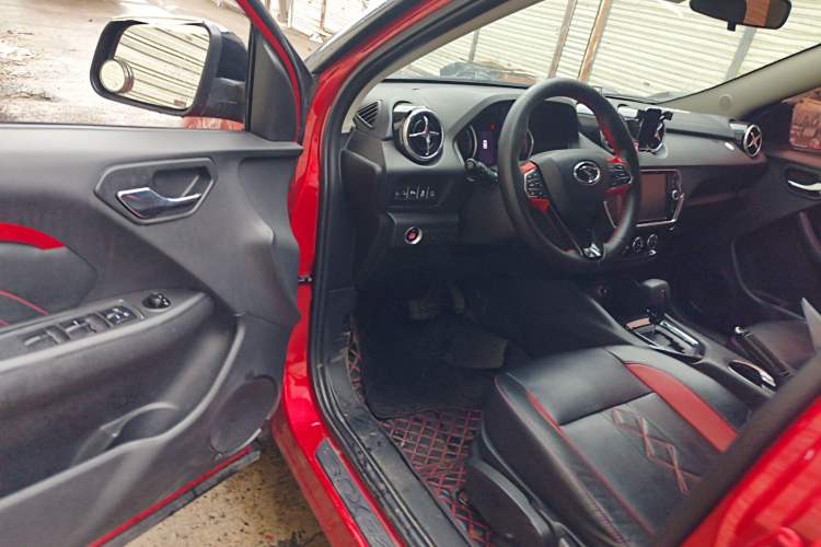 Used Soueast DX3 2016 1.5T SRG CVT Flagship Edition Driver Seat