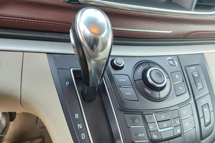 Used Buick GL8 2017 25S Prestige Version China V Standard