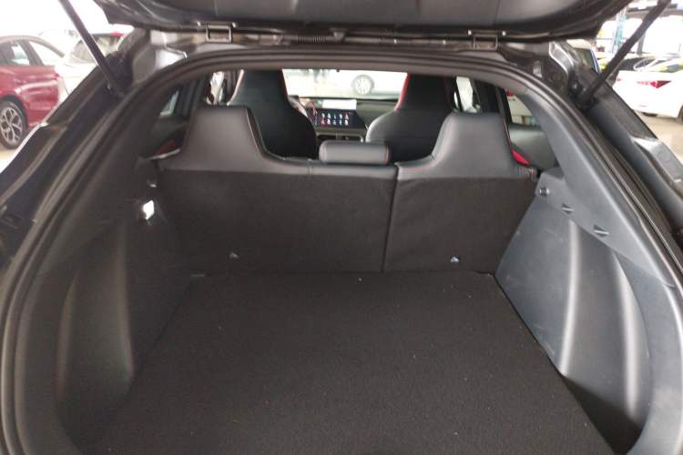 Used Changan UNI-T 2020 1.5T Prestige Version
