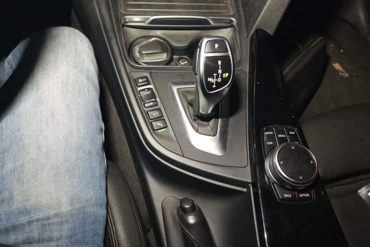 Used BMW 3 Series 2018 320Li Leading Model M Sport Package