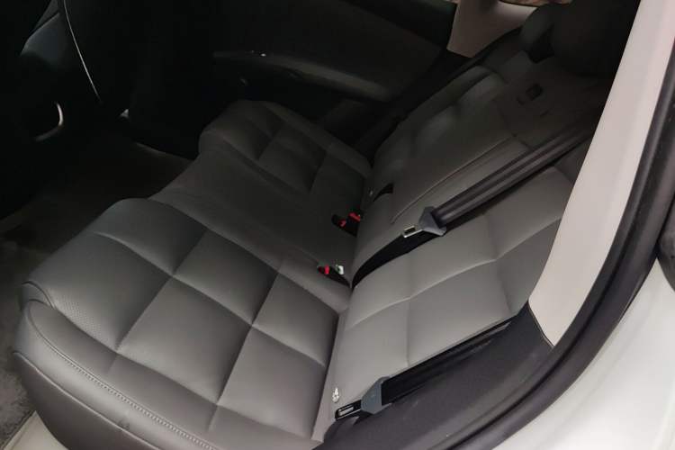 Used IM LS6 2023 Max Standard Edition Left Rear Seat