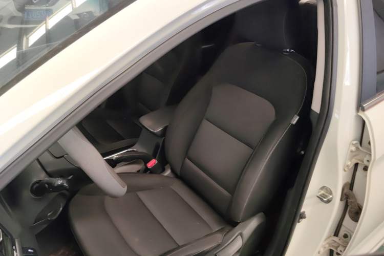 Used Hyundai Elantra (6th Generation / Lingdong) 2016 1.6L Automatic ZhiXuan – Elite Version
