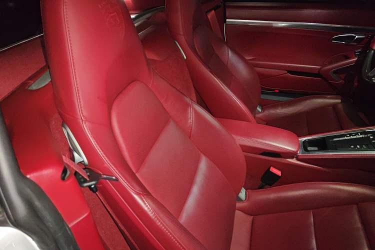 Used Porsche 718 2018 Cayman 2.0T