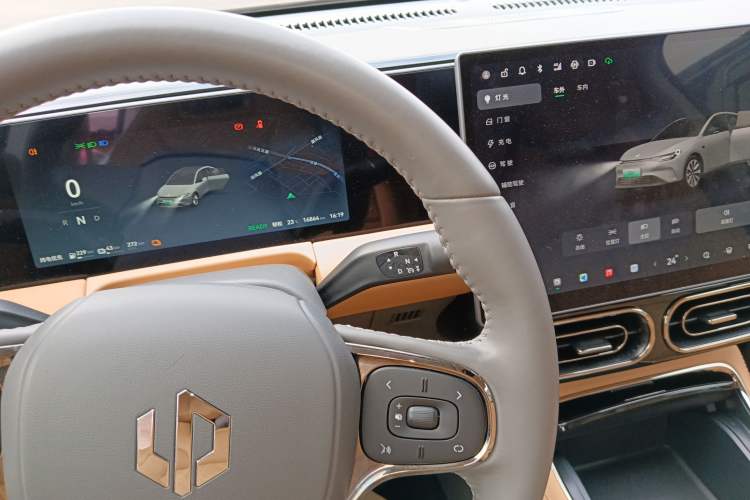 Used Leapmotor C01 2024 Range-Extended 316 Deluxe Edition
