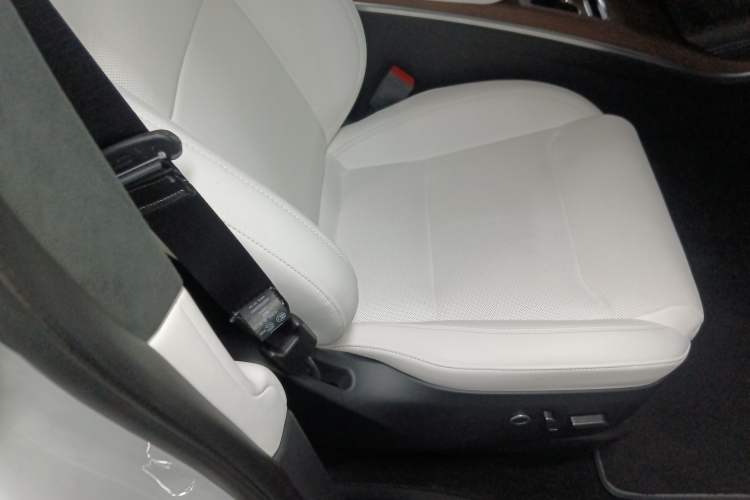 Used Tesla Model X 2023 Dual-Motor All-Wheel-Drive Version
