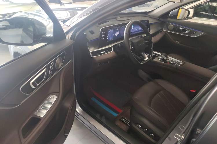 Used Chery Tiggo 8 PRO 2024 Champion Edition 290T Two-Wheel Drive Peak Version 7 Seats Driver Seat