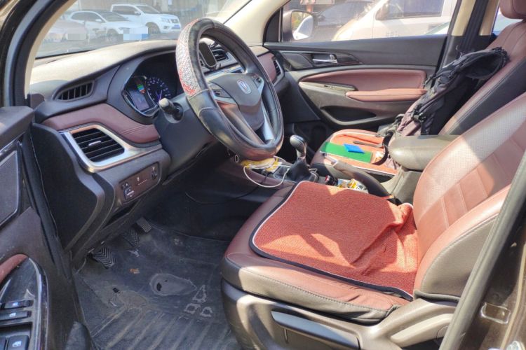 Used CHANGAN Lingxuan 2017 1.6L Manual Happiness Edition Left Front Seat