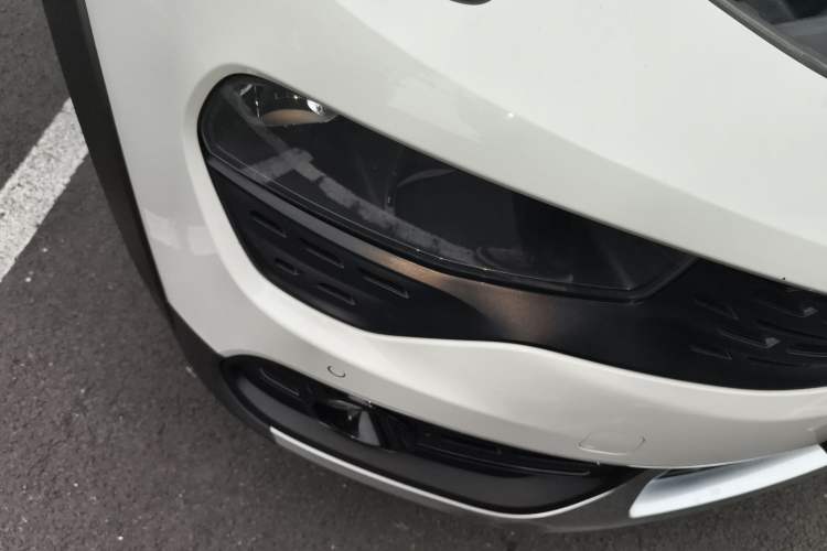 Used Lynk & Co 02 2018 1.5T DCT Two-Wheel Drive Pro Version China V Emission Standard
