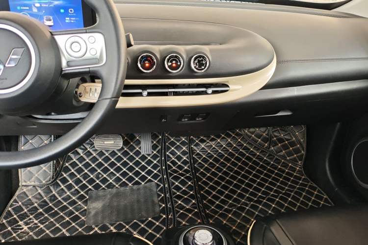 Used Wuling Bingo 2023 203km Light Edition Audio And AC Panel