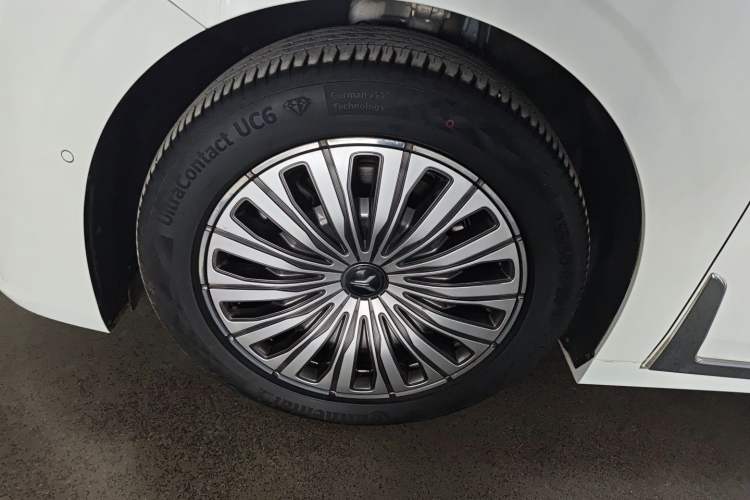 Used VOYAH Dream 2022 0-Carbon Edition Dream+ Smart Enjoyment Package 475 km
